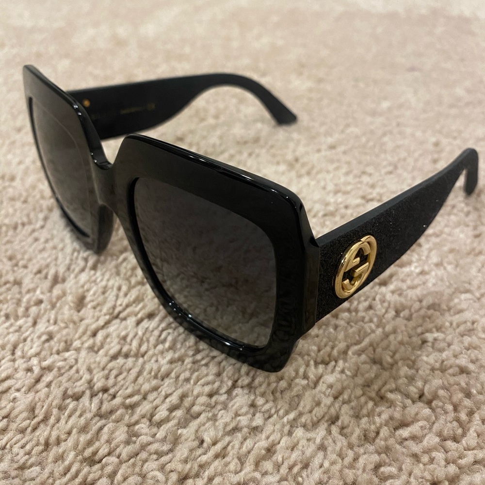 Oversized Gucci sunglasses